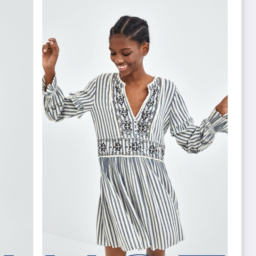 Zara Cotton mini dress long sleeves stripes blue white